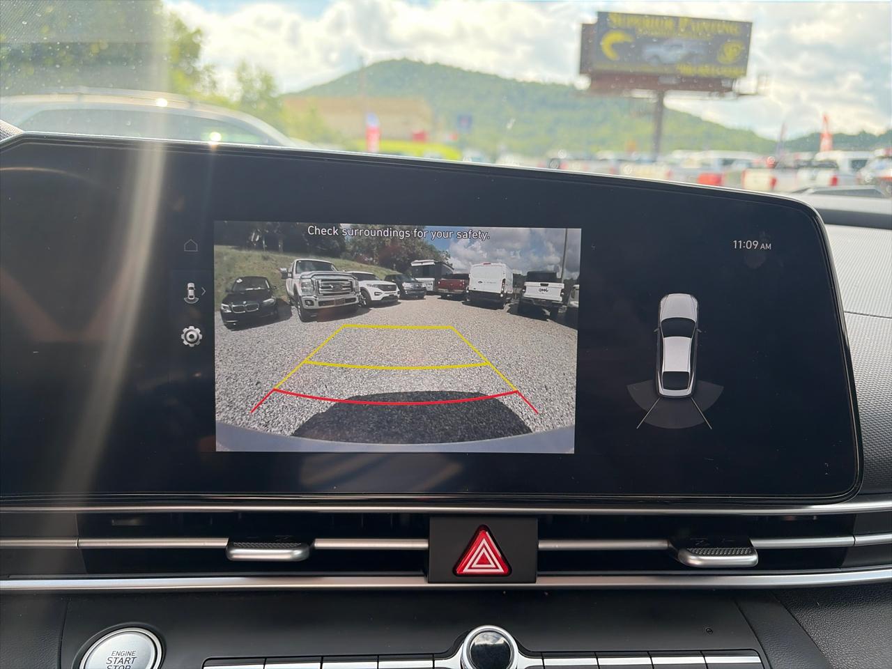 Hyundai Elantra Hybrid Limited DCT 2023