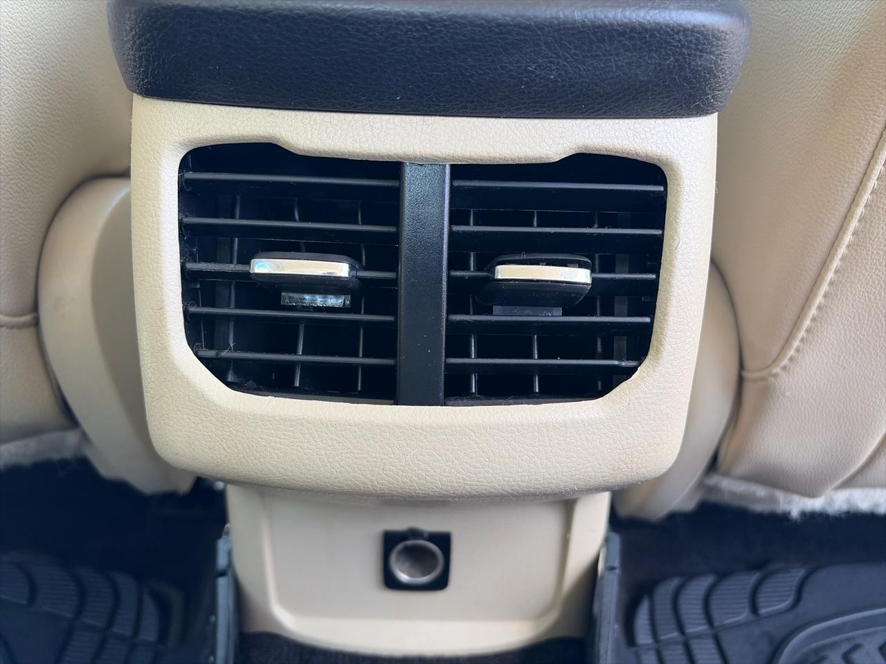 Ford Fusion 4dr Sdn SE FWD 2015