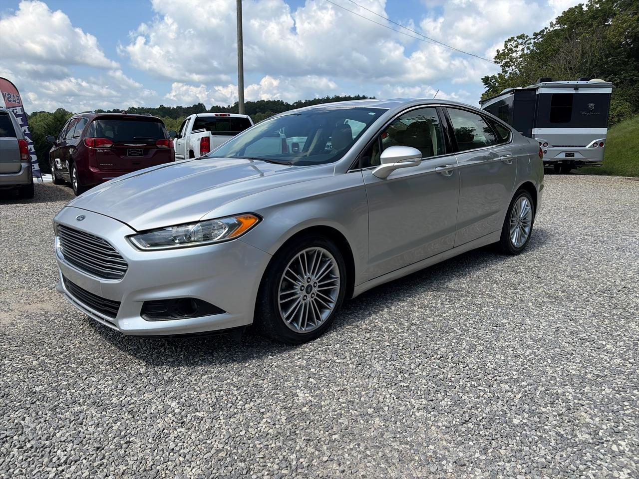 Ford Fusion 4dr Sdn SE FWD 2015