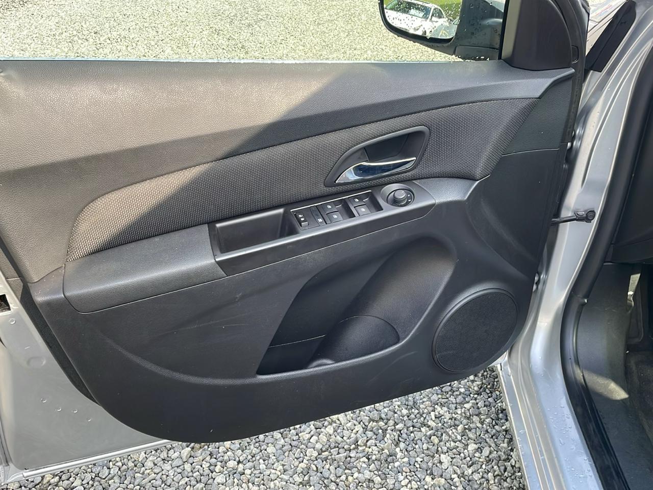 Chevrolet Cruze 4dr Sdn Man 1LT 2015