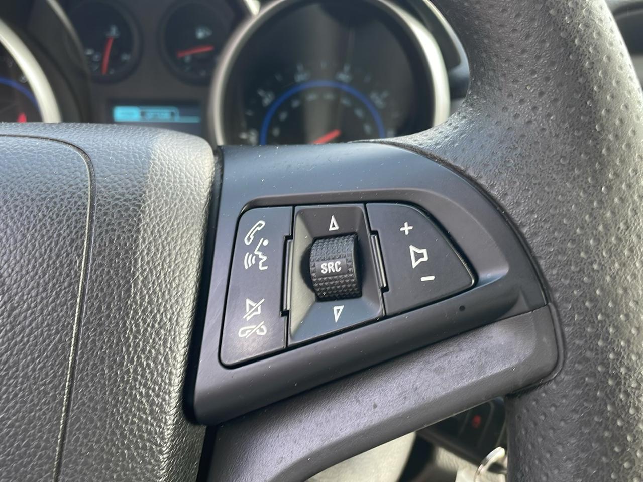 Chevrolet Cruze 4dr Sdn Man 1LT 2015