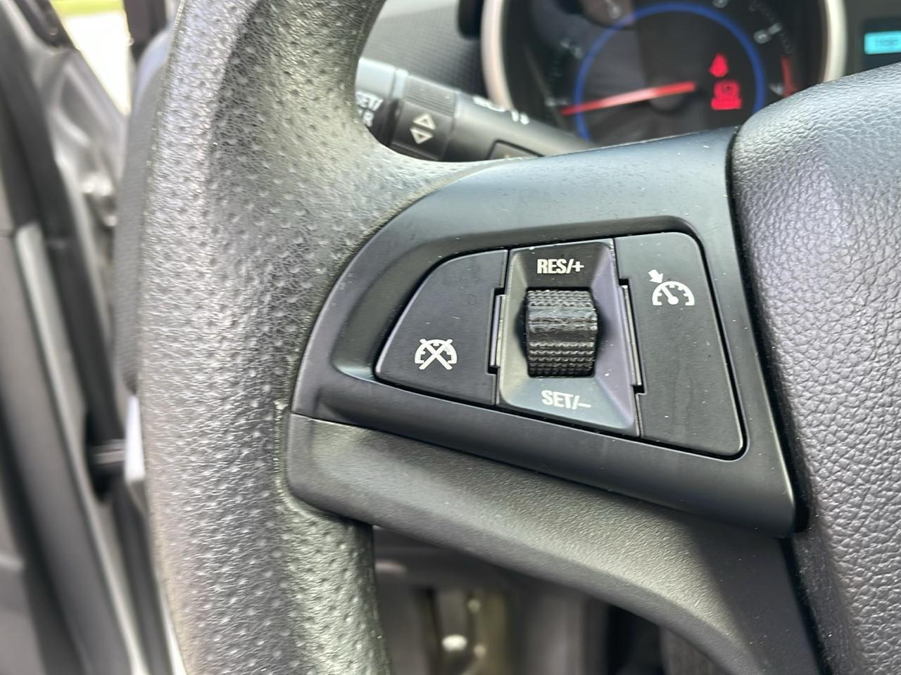 Chevrolet Cruze 4dr Sdn Man 1LT 2015
