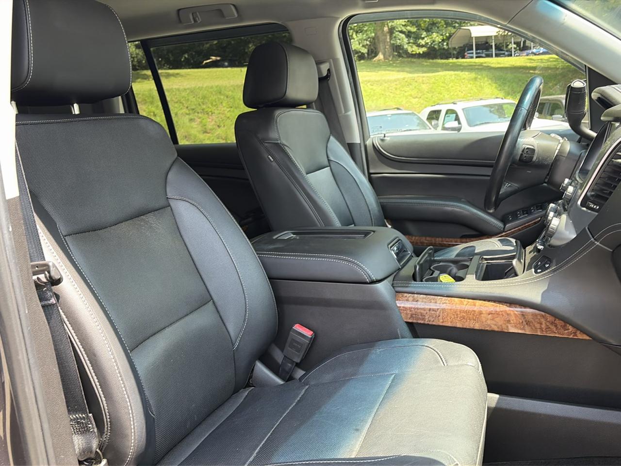 Chevrolet Suburban 4WD 4dr 1500 Premier 2018