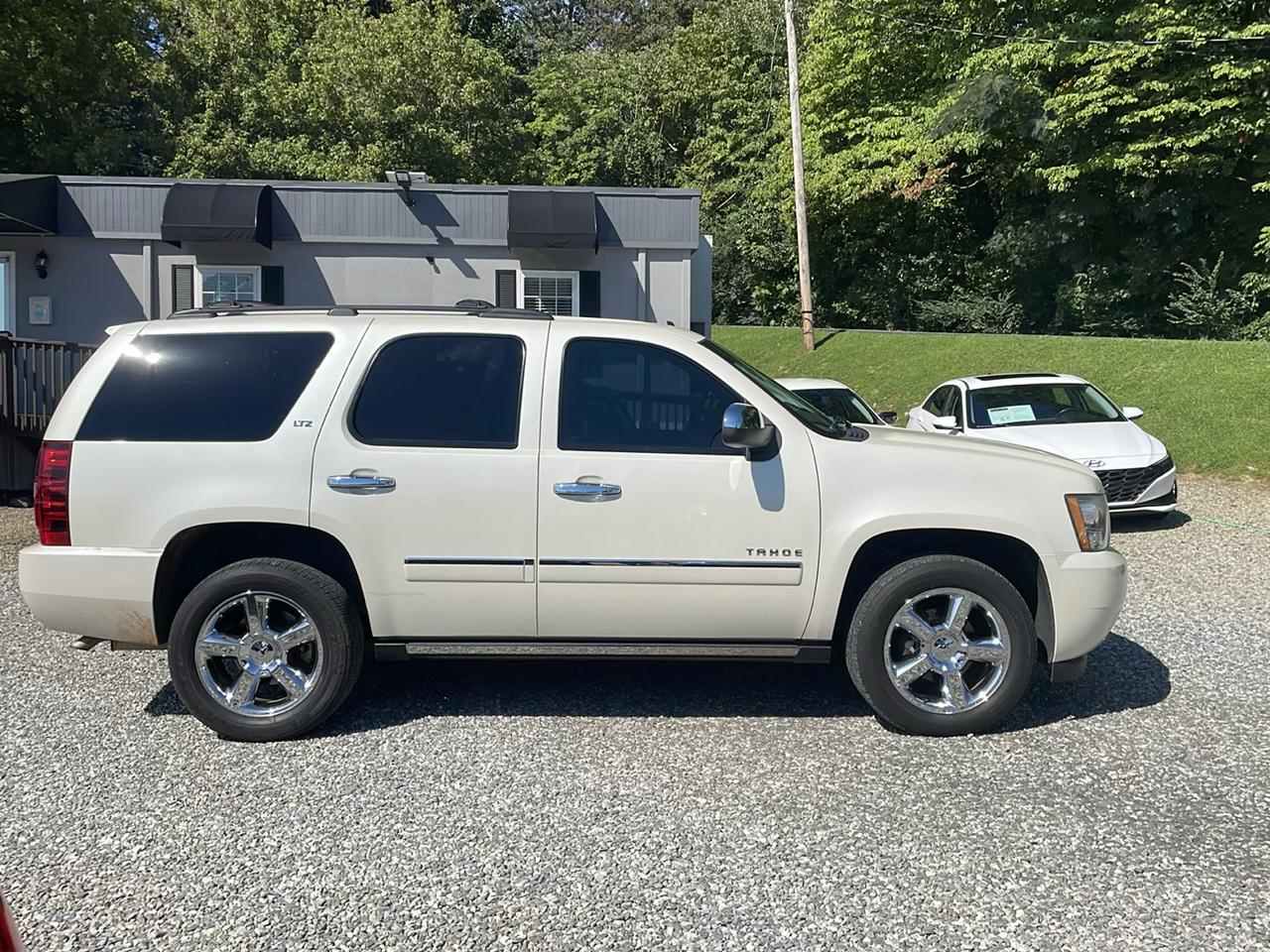 Chevrolet Tahoe 4WD 4dr LTZ 2014