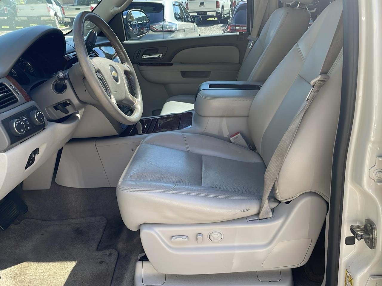 Chevrolet Tahoe 4WD 4dr LTZ 2014