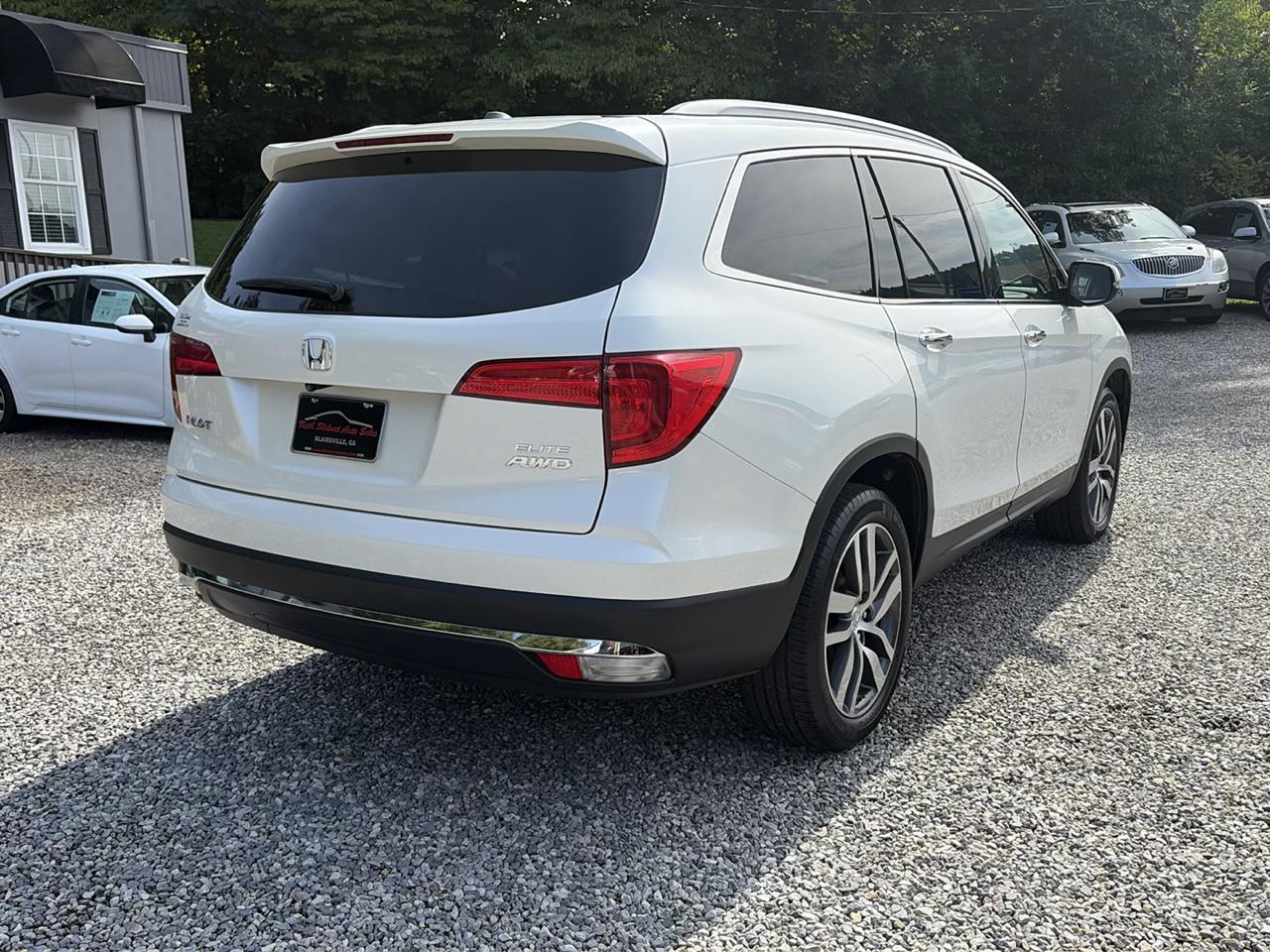 Honda Pilot Elite AWD 2017