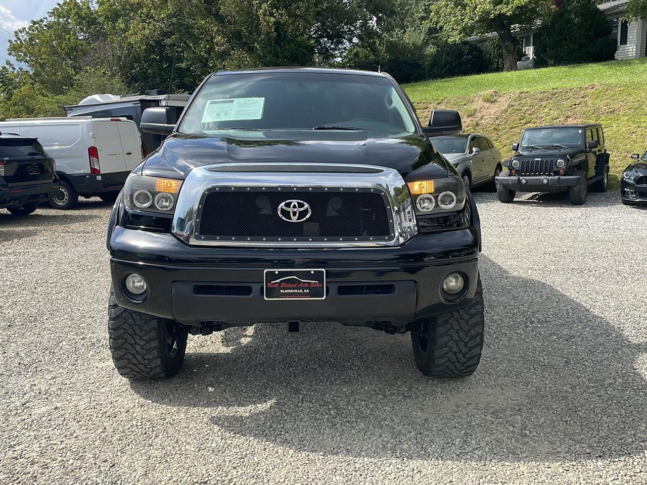 Toyota Tundra 4WD Truck CrewMax 5.7L V8 6-Spd AT LTD (Natl) 2008