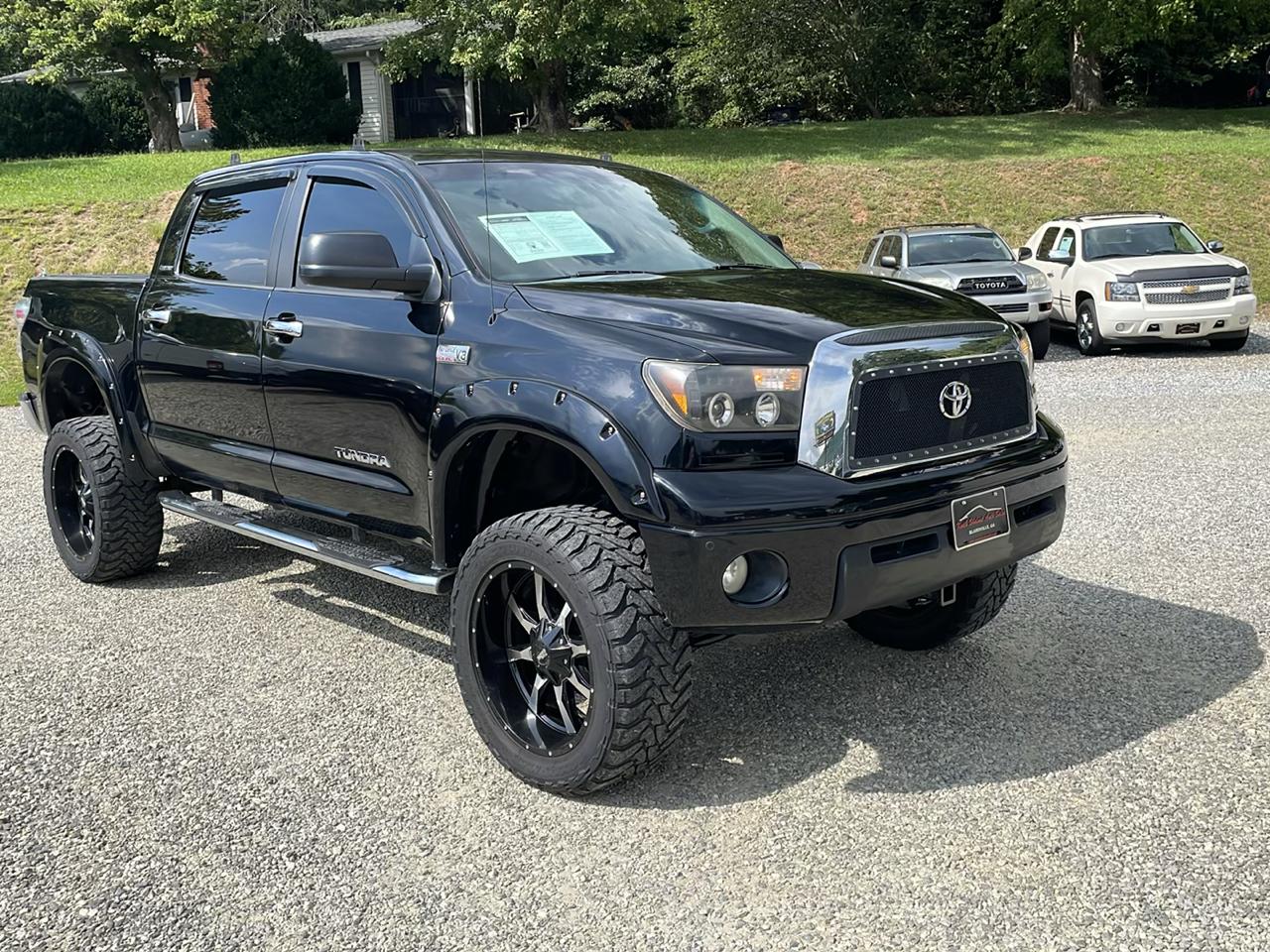 Toyota Tundra 4WD Truck CrewMax 5.7L V8 6-Spd AT LTD (Natl) 2008