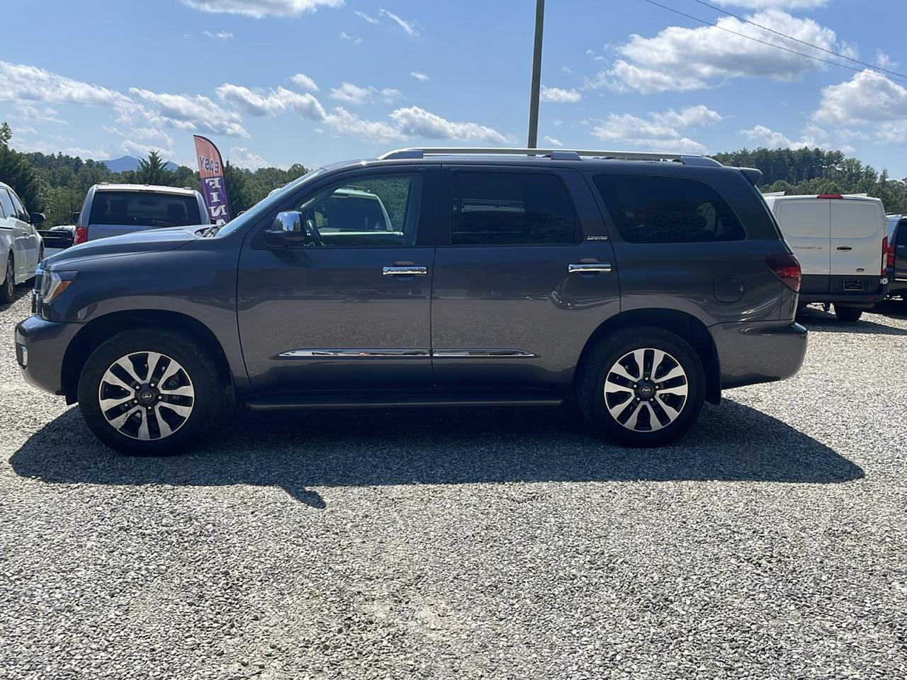 Toyota Sequoia Limited 4WD (Natl) 2019