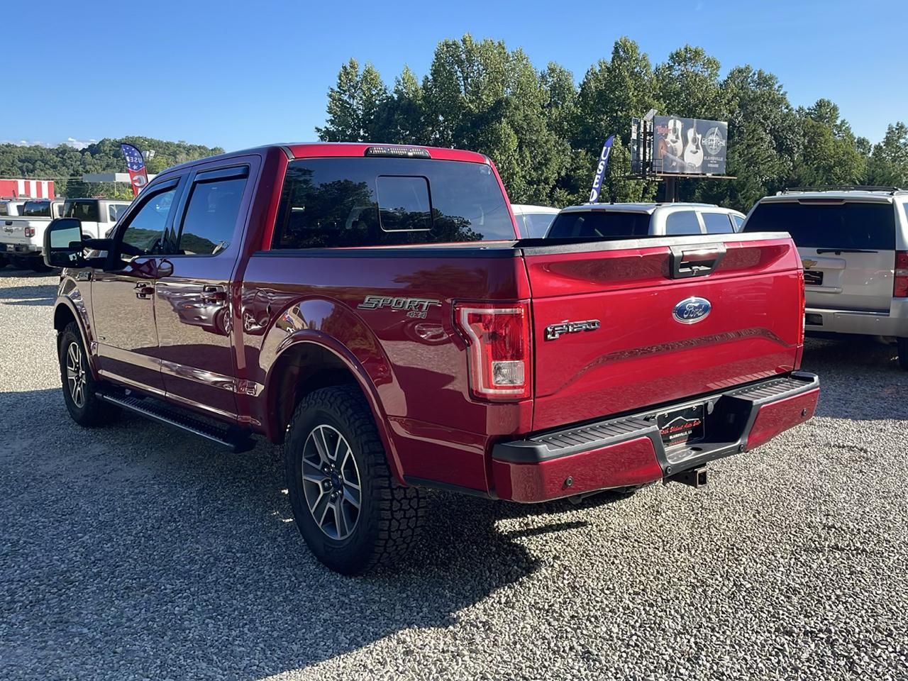 Ford F-150 4WD SuperCrew 145" XLT 2015