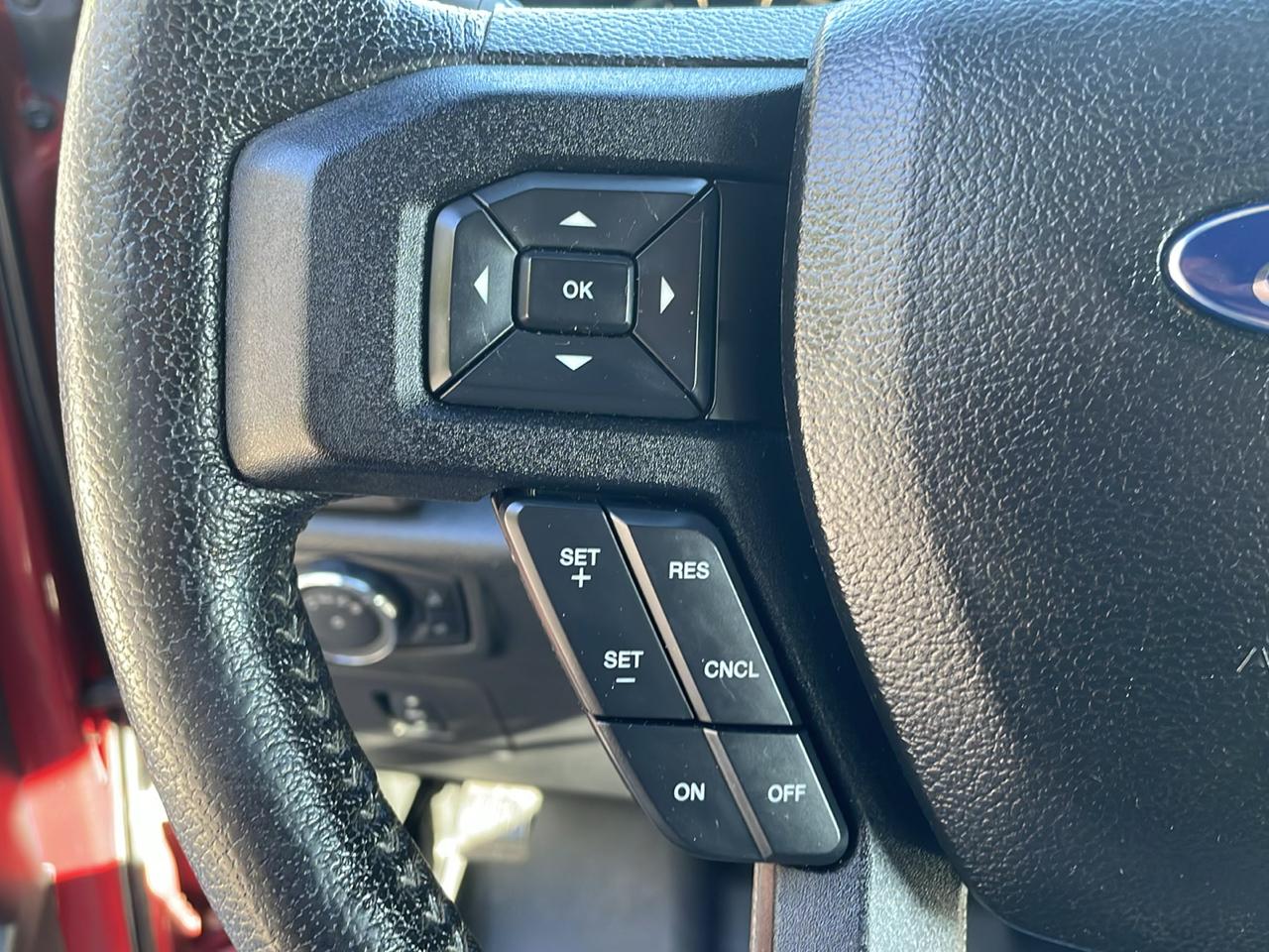 Ford F-150 4WD SuperCrew 145" XLT 2015