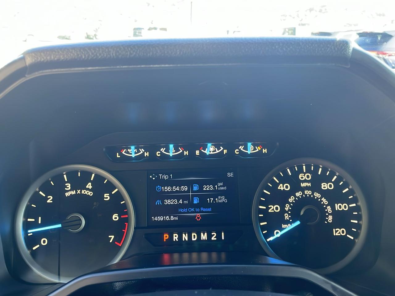 Ford F-150 4WD SuperCrew 145" XLT 2015