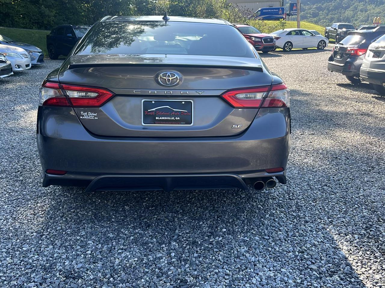 Toyota Camry photo 7