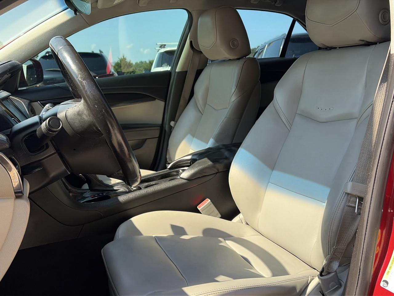 Cadillac ATS photo 13