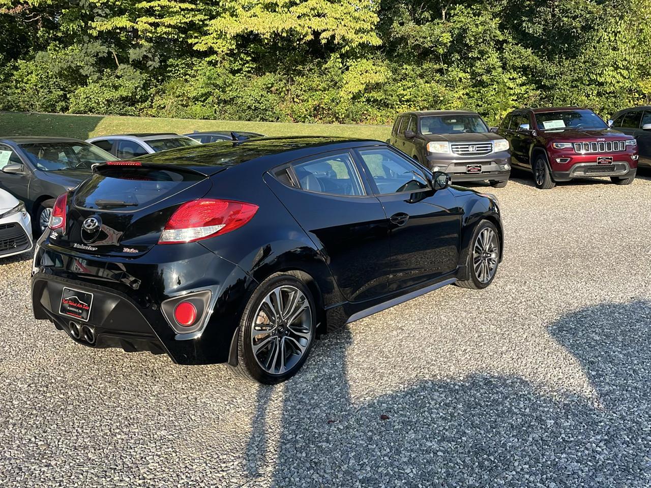Hyundai Veloster photo 7