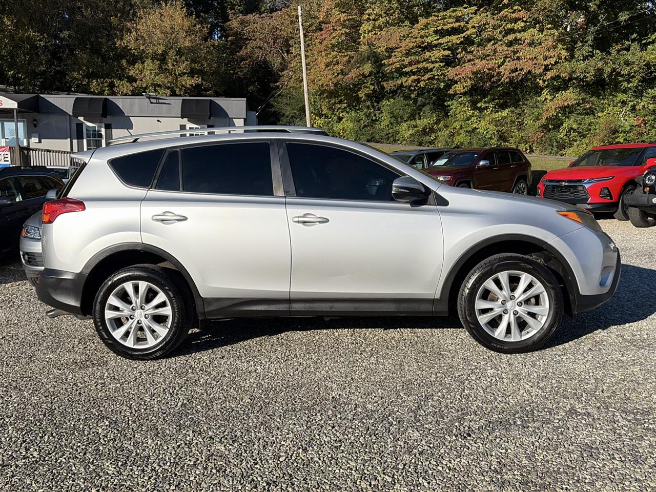 Toyota RAV4 AWD 4dr Limited (Natl) 2015