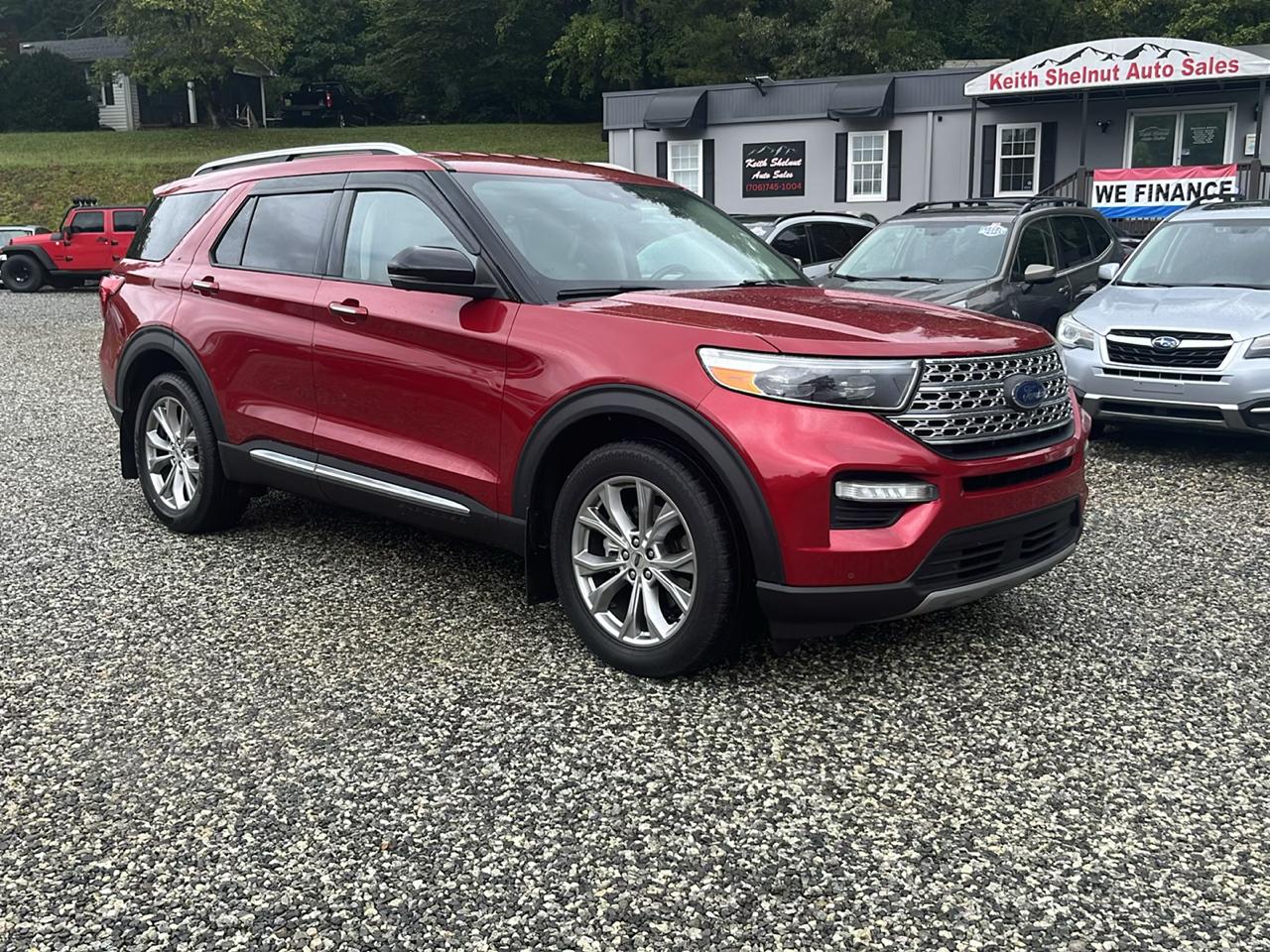 Ford Explorer photo 2