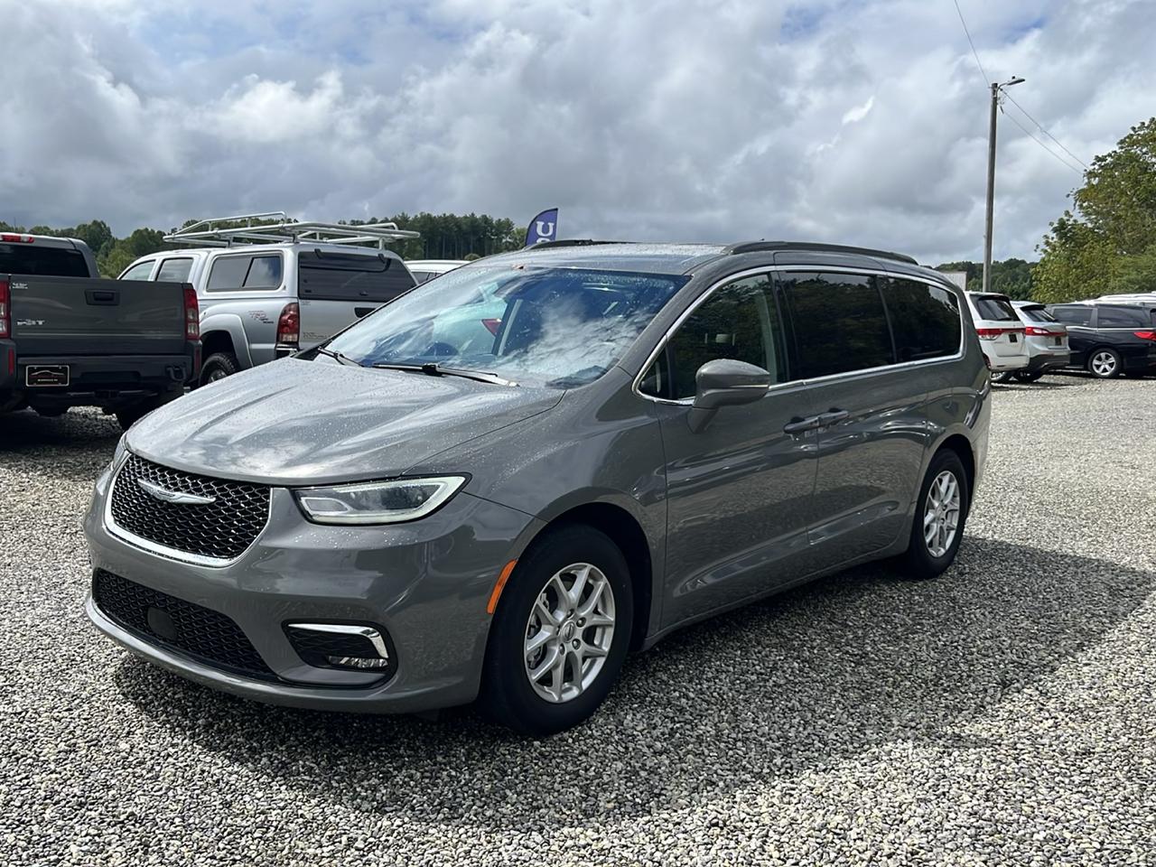 Chrysler Pacifica Touring L FWD 2022