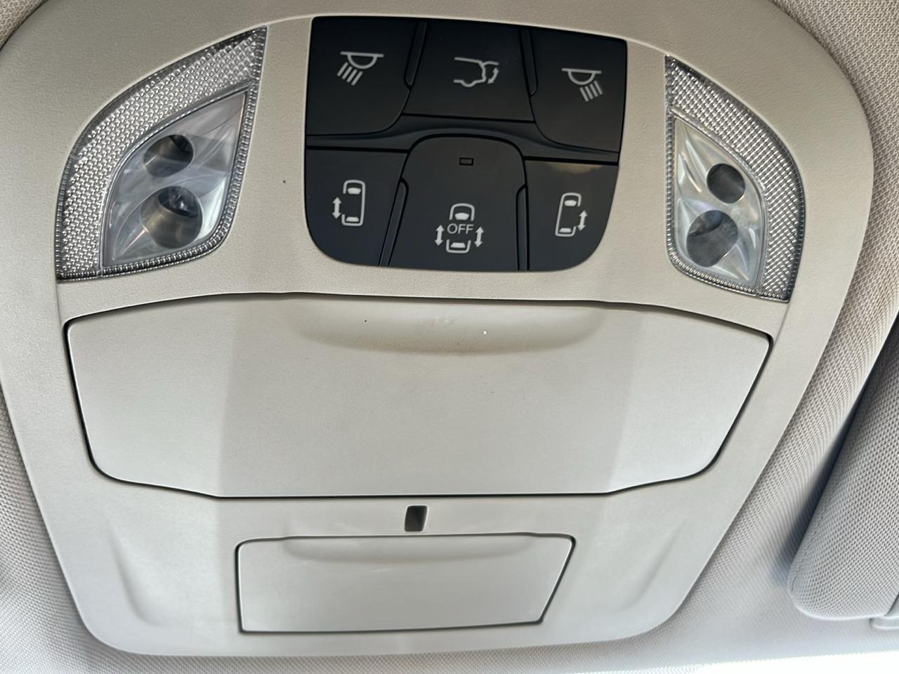 Chrysler Pacifica Touring L FWD 2022