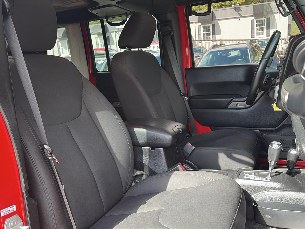 Jeep Wrangler Unlimited 4WD 4dr Sport 2015