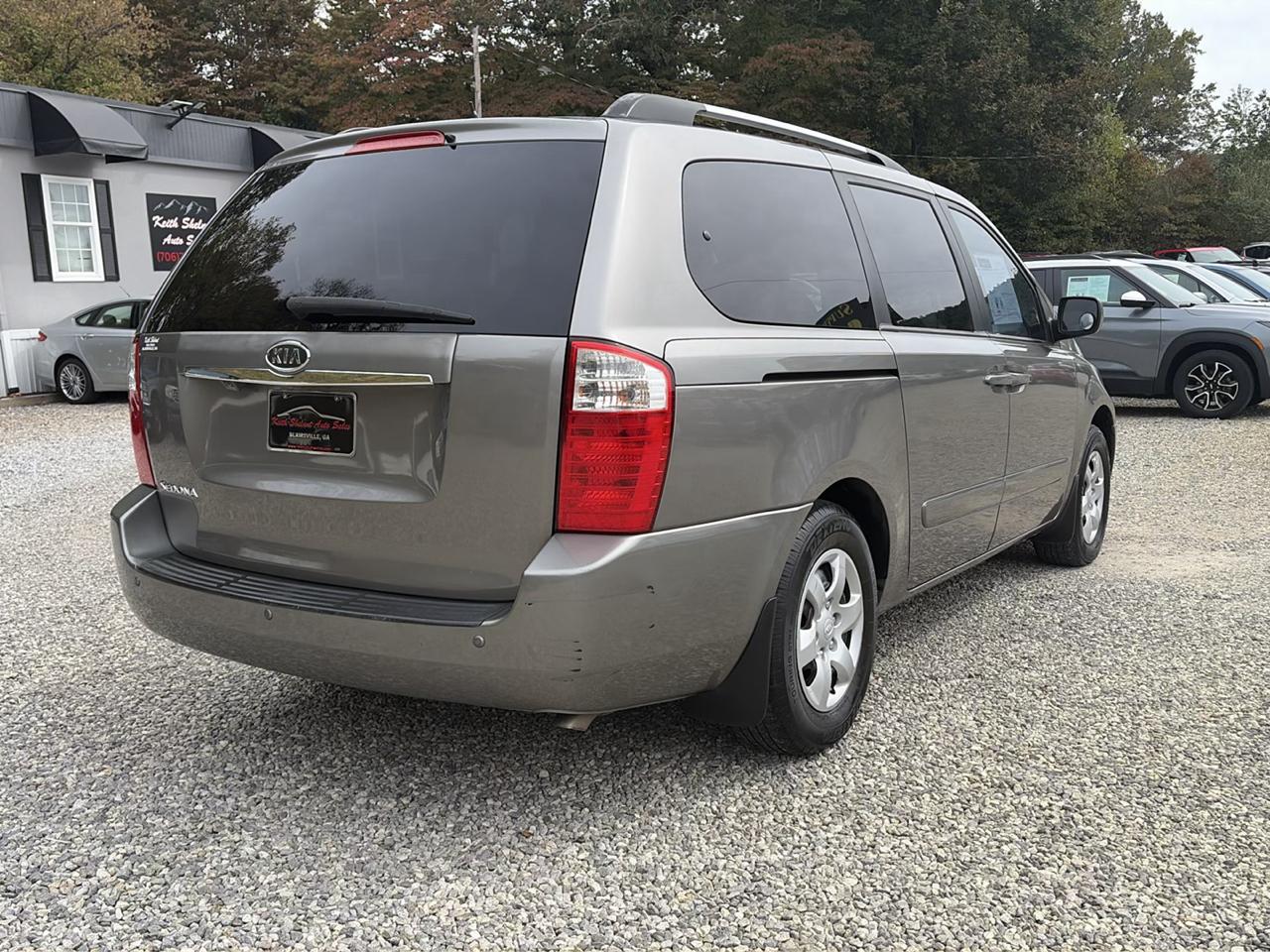 Kia Sedona 4dr LWB LX 2010
