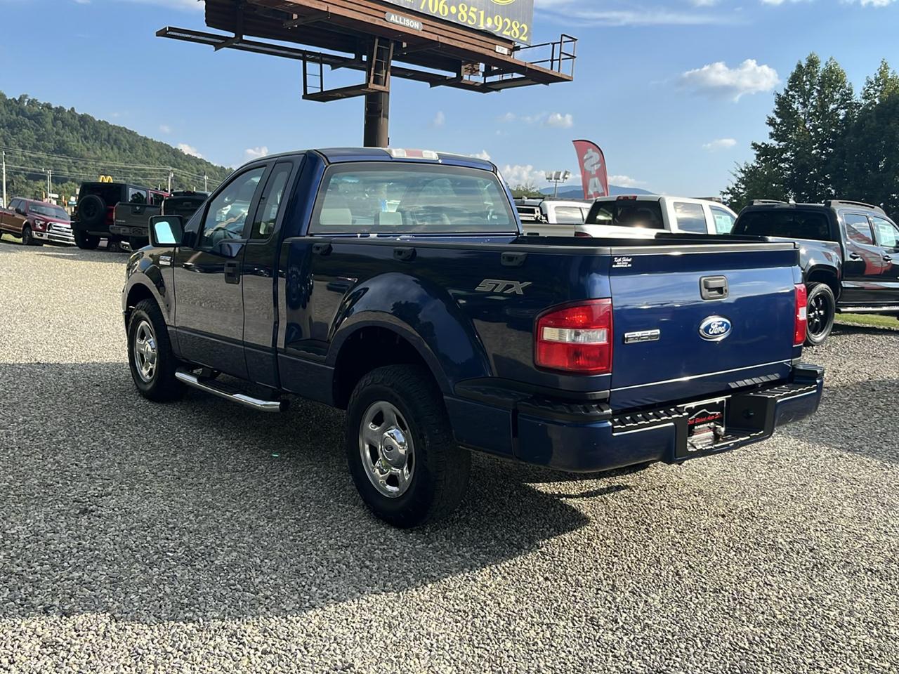 Ford F-150 2WD Reg Cab Flareside 126" XLT 2007