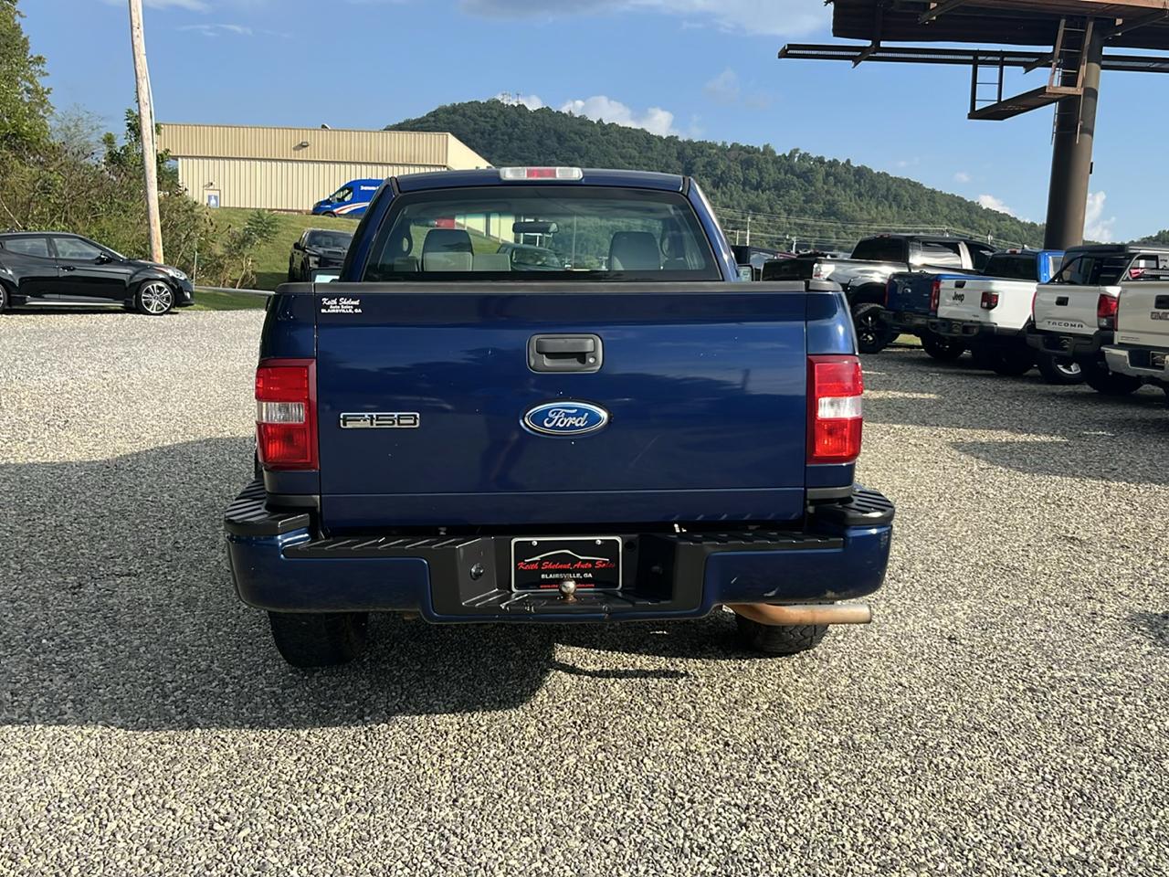 Ford F-150 2WD Reg Cab Flareside 126" XLT 2007