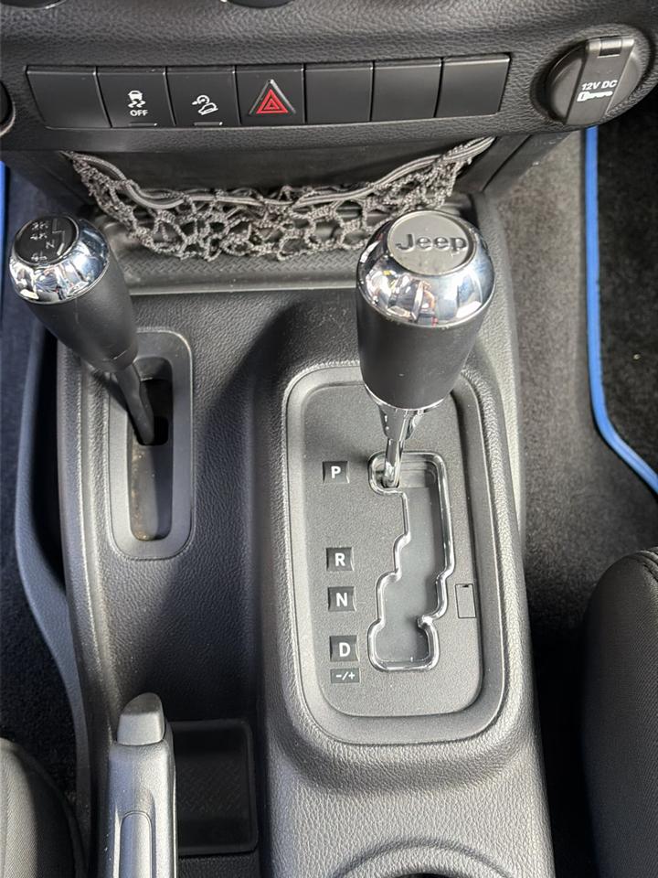 Jeep Wrangler 4WD 2dr Sport 2012