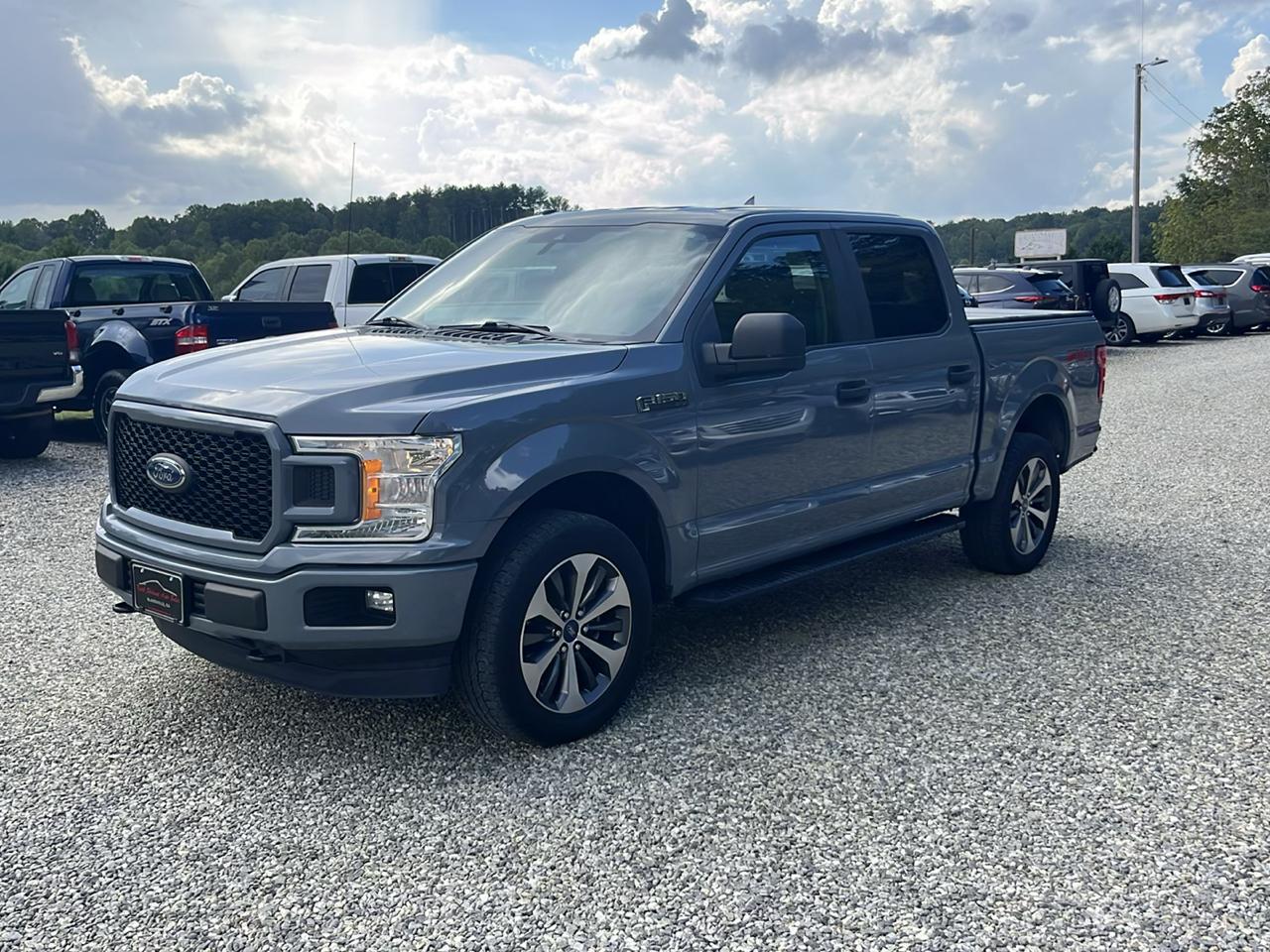 Ford F-150 4WD SuperCrew 150" FX4 2019