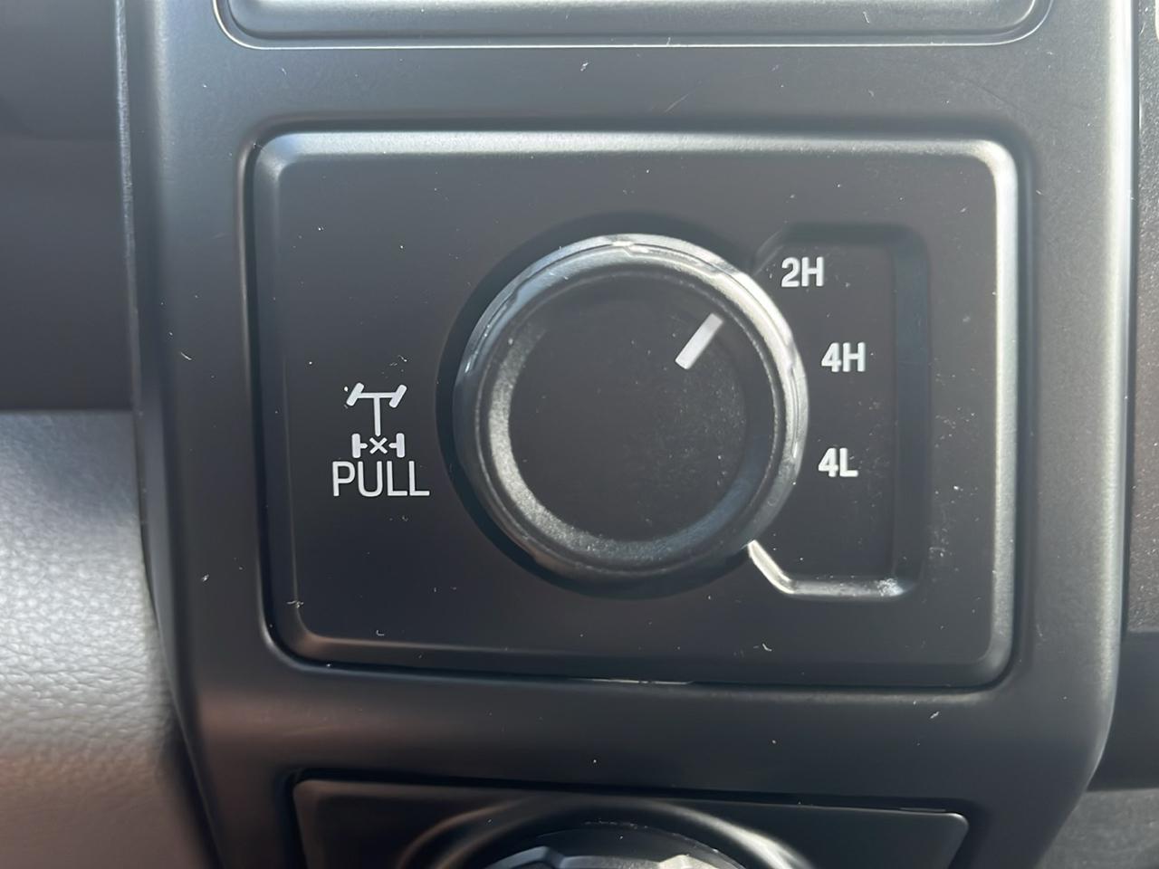 Ford F-150 4WD SuperCrew 150" FX4 2019