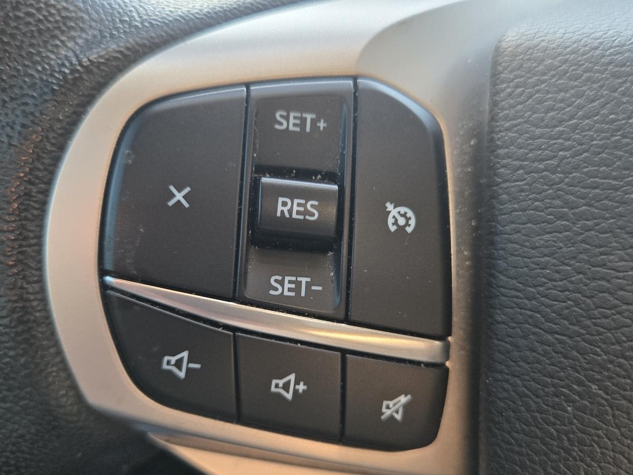 Ford Explorer XLT 4WD 2021