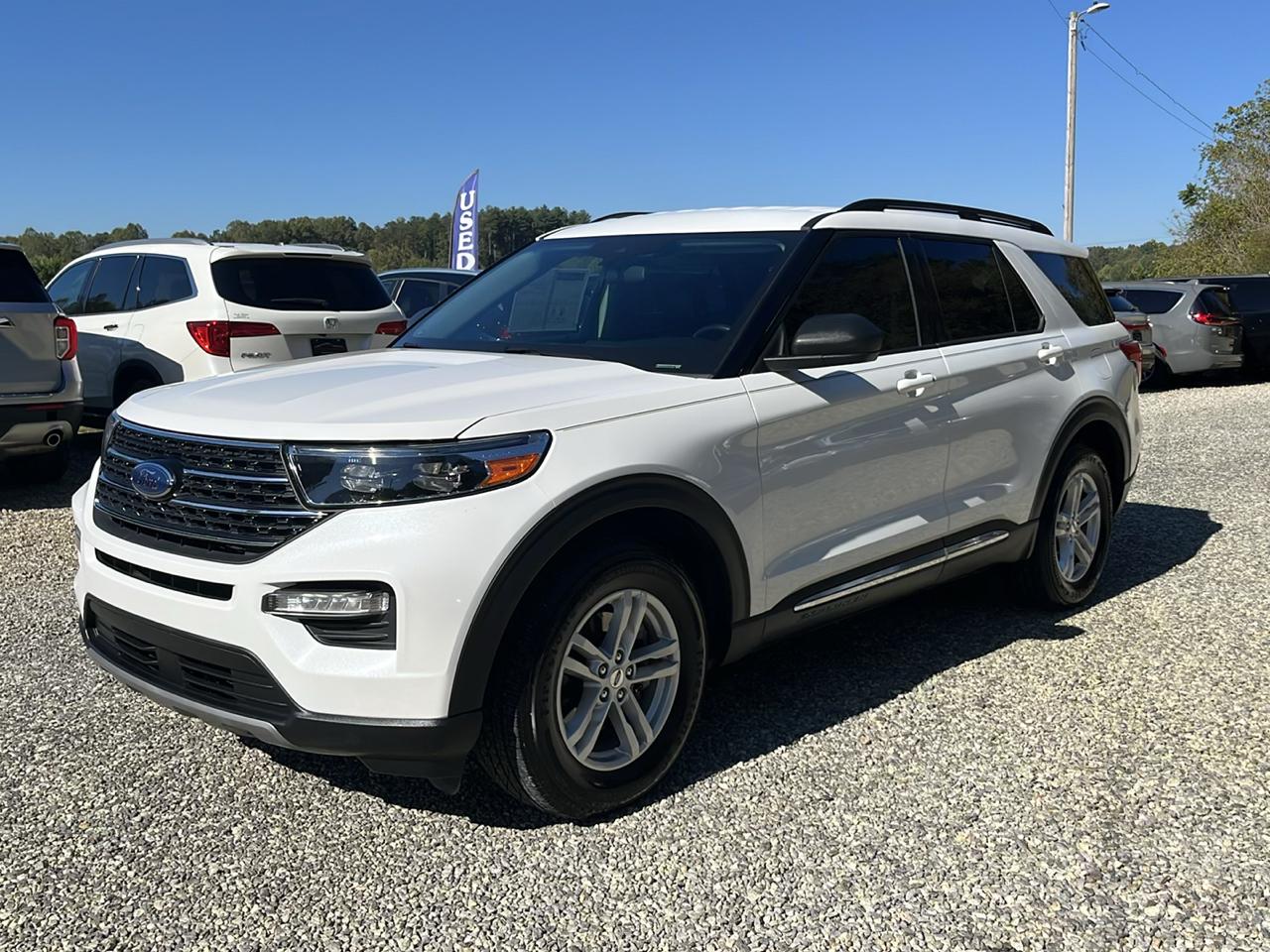 Ford Explorer photo 3