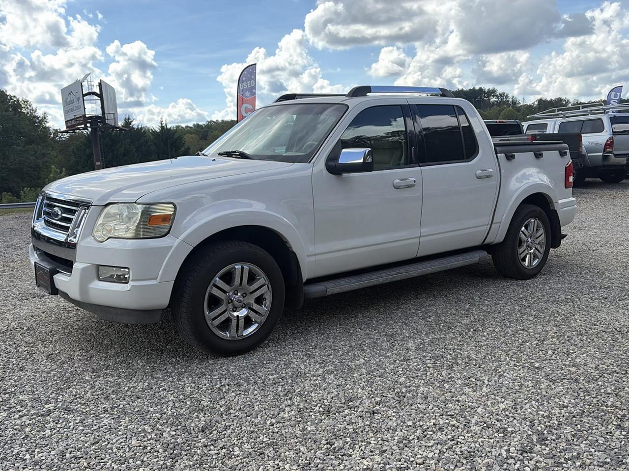 Ford Explorer Sport Trac photo 4