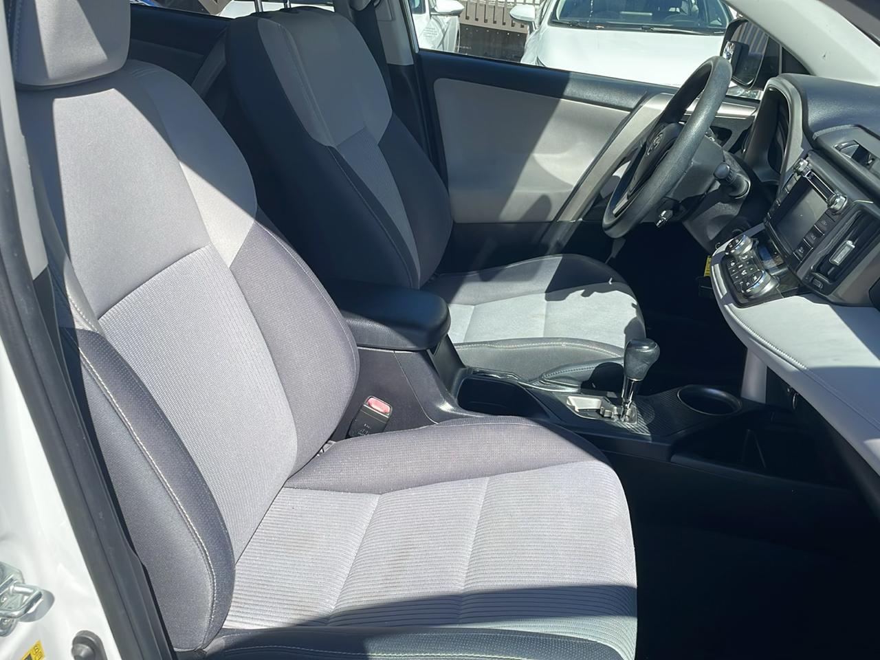 Toyota RAV4 FWD 4dr XLE (Natl) 2015