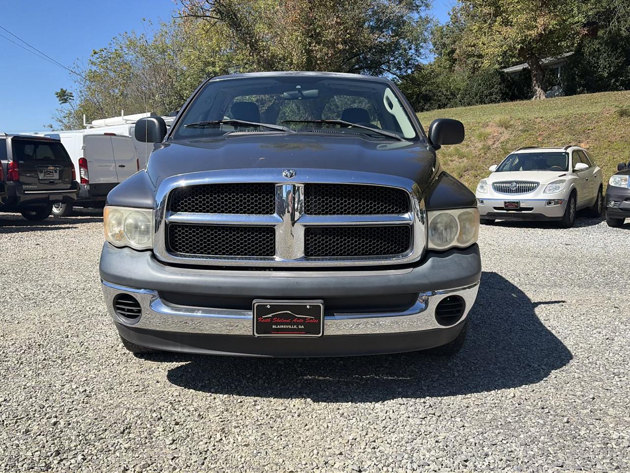 Dodge Ram 1500 2dr Reg Cab 120.5" WB ST 2004