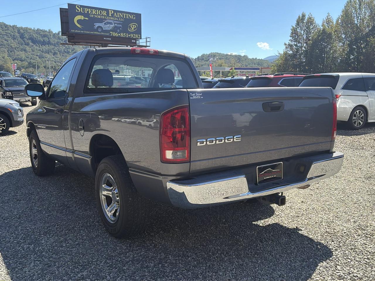 Dodge Ram 1500 2dr Reg Cab 120.5" WB ST 2004