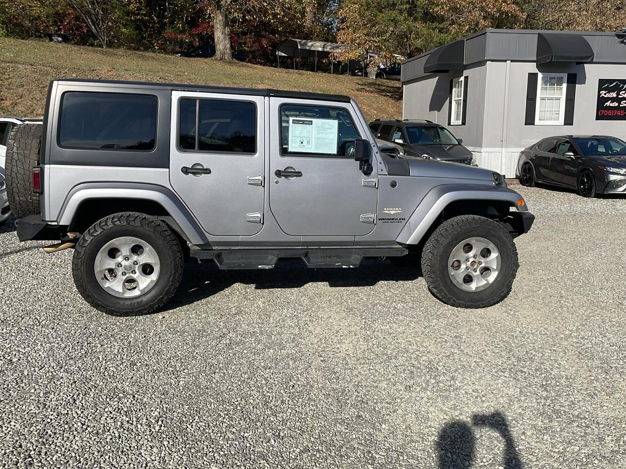 Jeep Wrangler Unlimited 4WD 4dr Sahara 2014