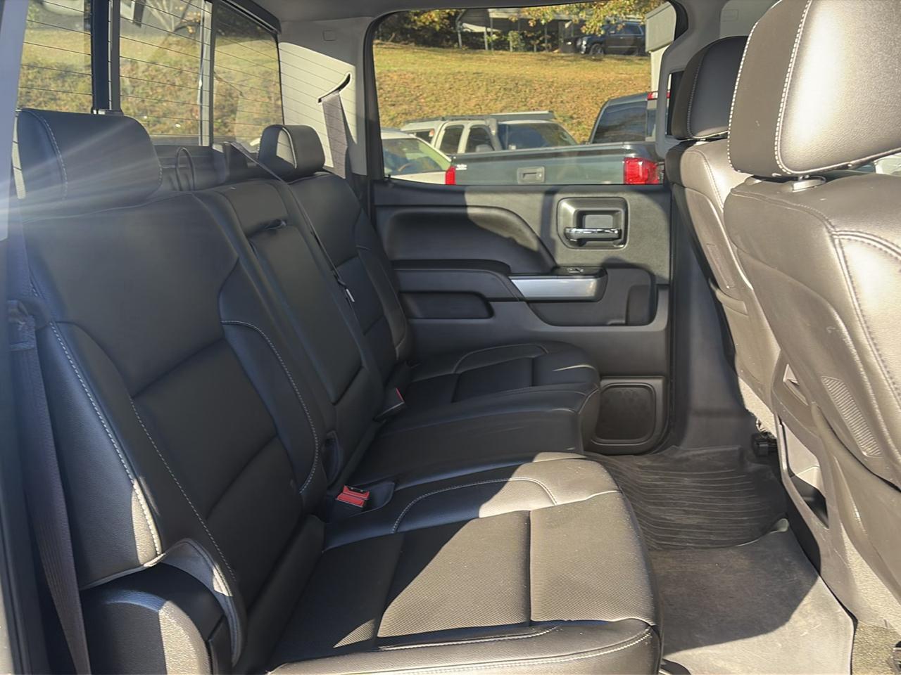 Chevrolet Silverado 1500 4WD Crew Cab 153.0" LTZ w/2LZ 2015