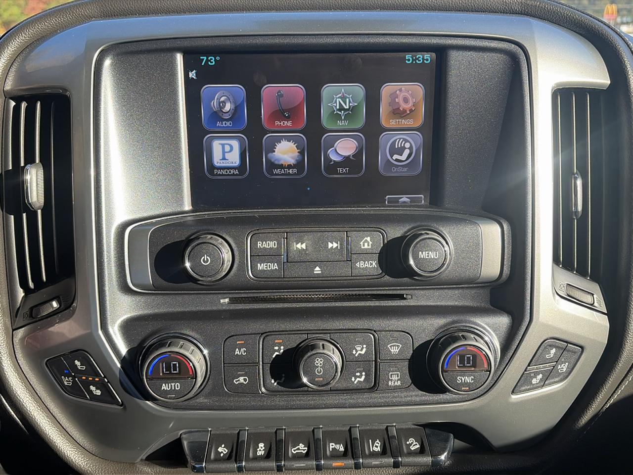 Chevrolet Silverado 1500 4WD Crew Cab 153.0" LTZ w/2LZ 2015