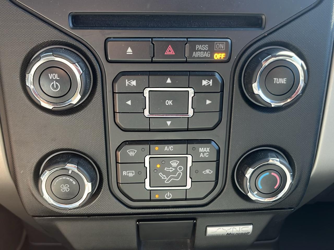 Ford F-150 4WD SuperCrew 139" XLT 2013