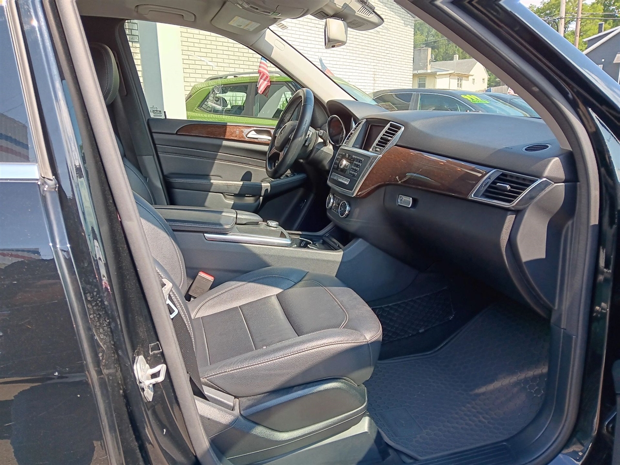 Mercedes-Benz M-Class ML350 4MATIC 2013