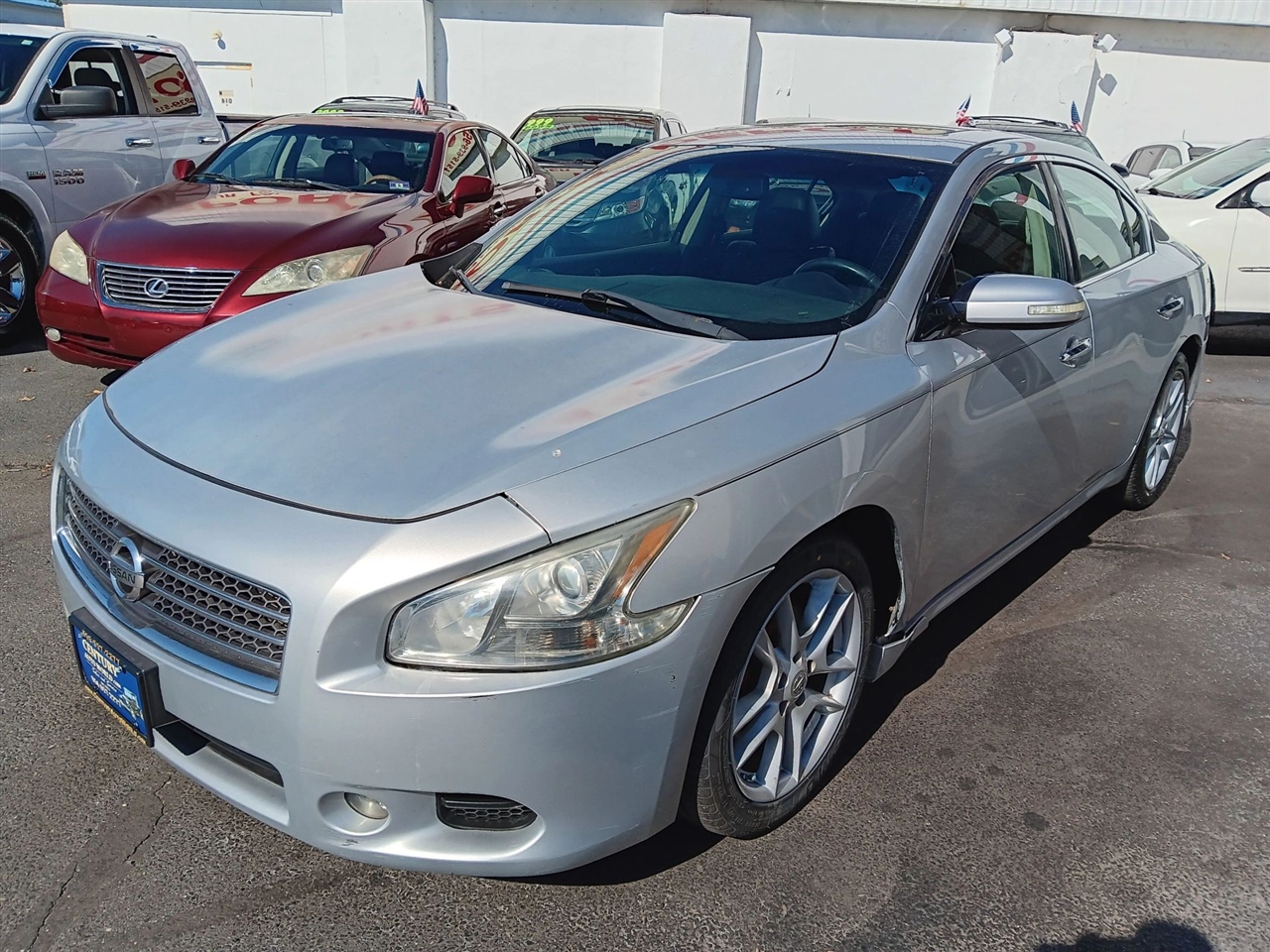 Nissan Maxima SV 2010