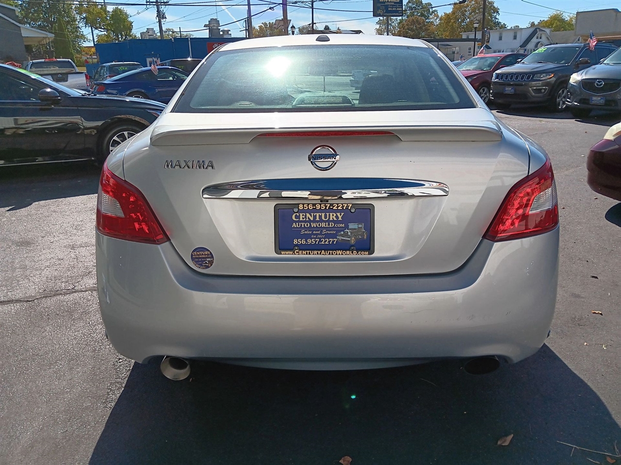 Nissan Maxima SV 2010