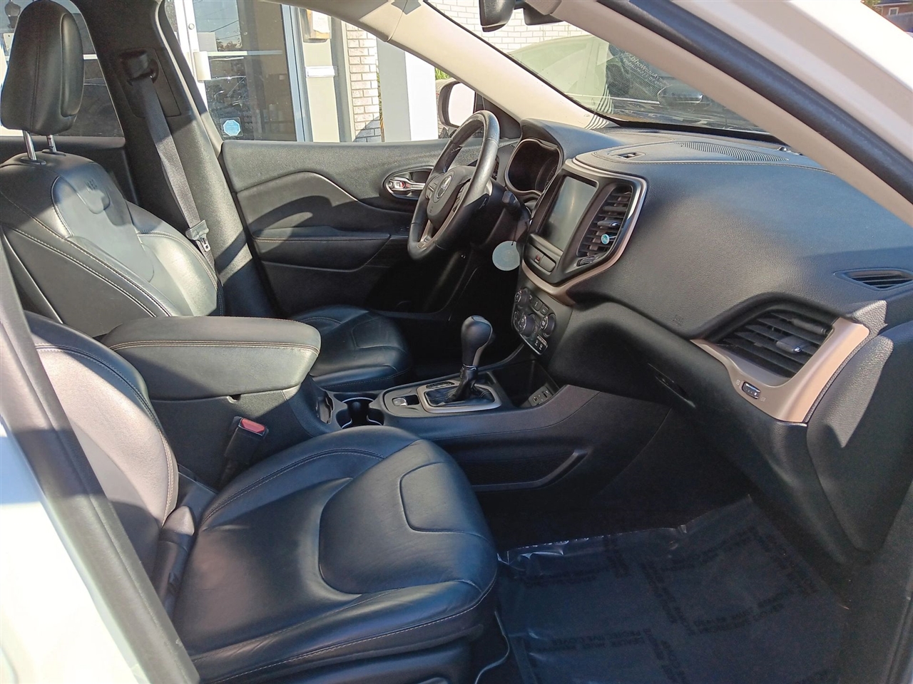 Jeep Cherokee Latitude 4WD 2016