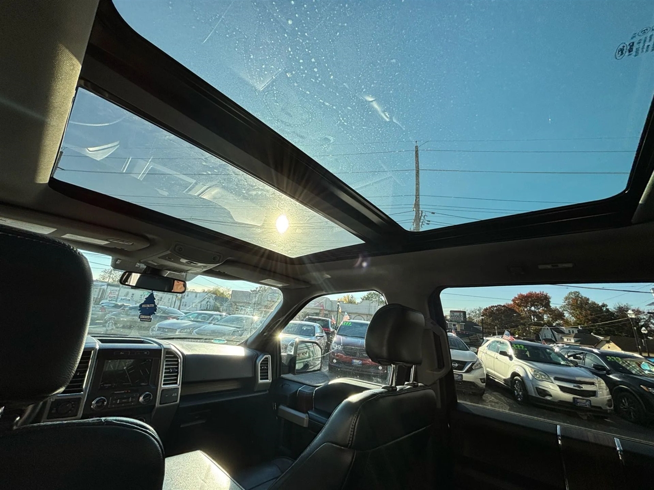 Ford F-150 Lariat SuperCrew 5.5-ft. Bed 4WD 2016