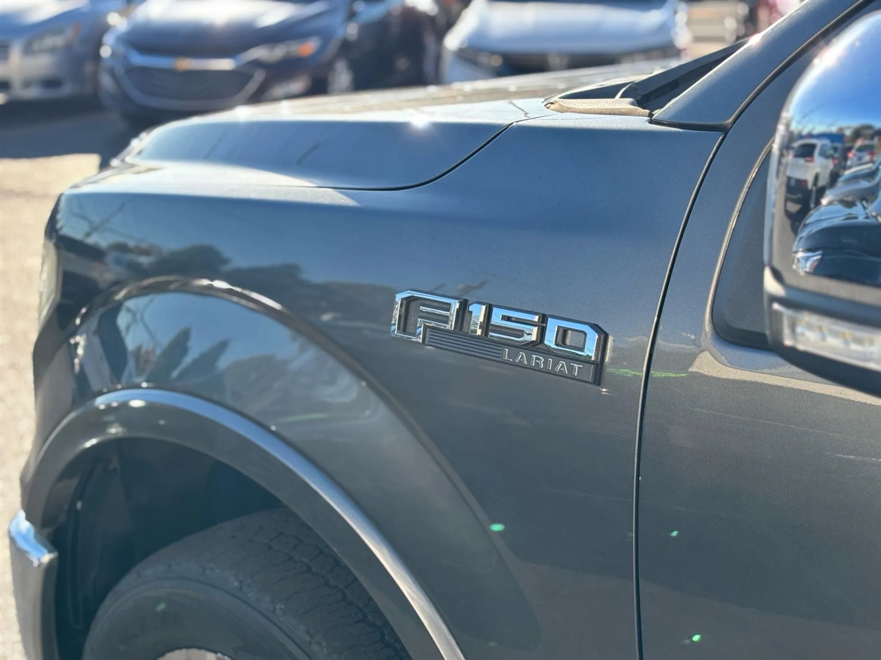 Ford F-150 Lariat SuperCrew 5.5-ft. Bed 4WD 2016