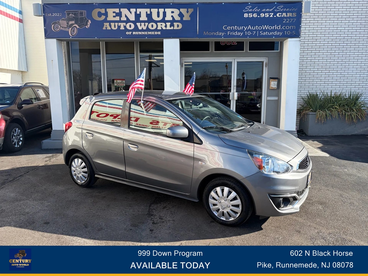 2020 Mitsubishi Mirage ES's photo