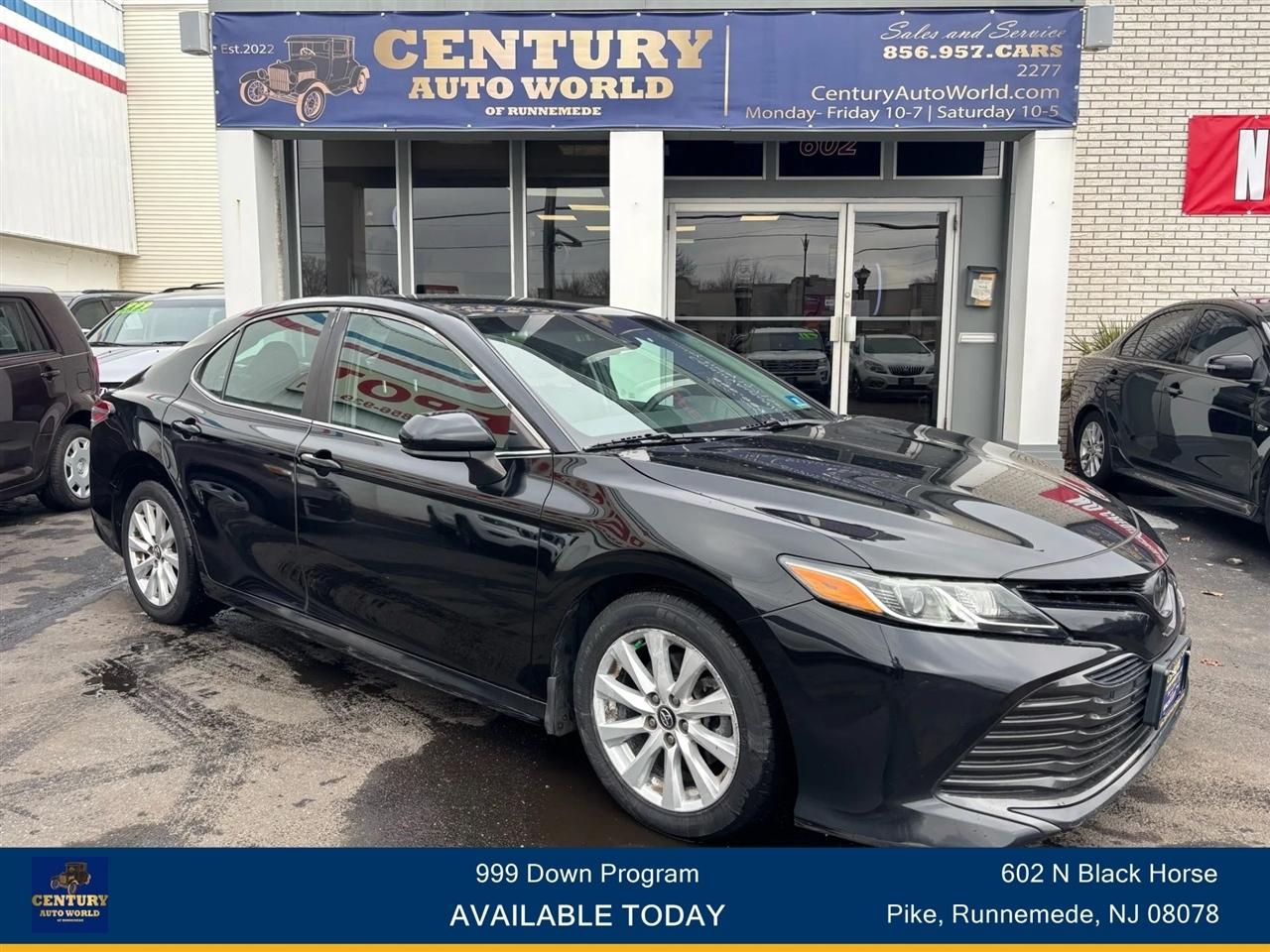 2018 Toyota Camry LE Auto (Natl)