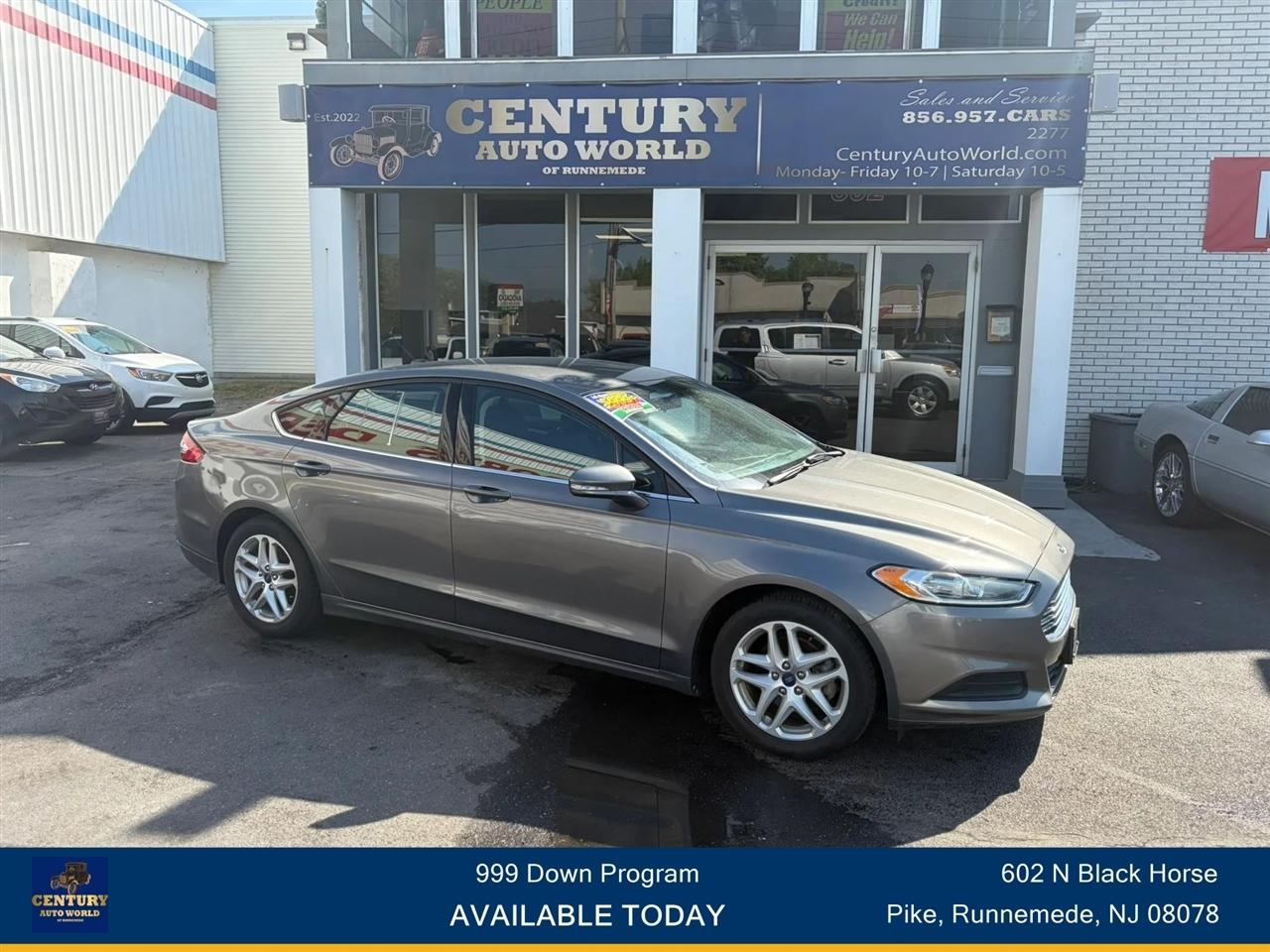 2014 Ford Fusion 4dr Sdn SE FWD