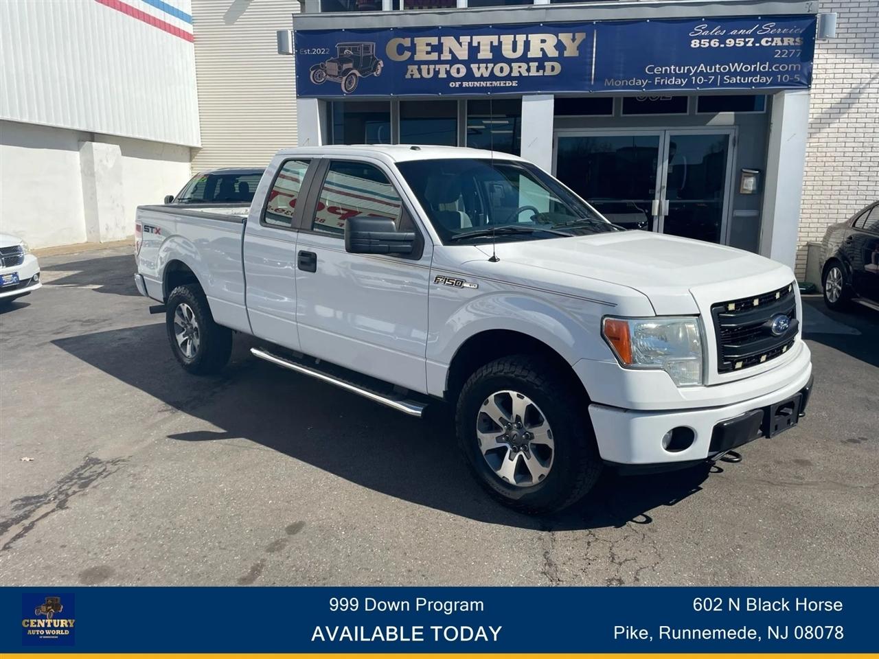 2013 Ford F-150 4WD SuperCab 145" XL